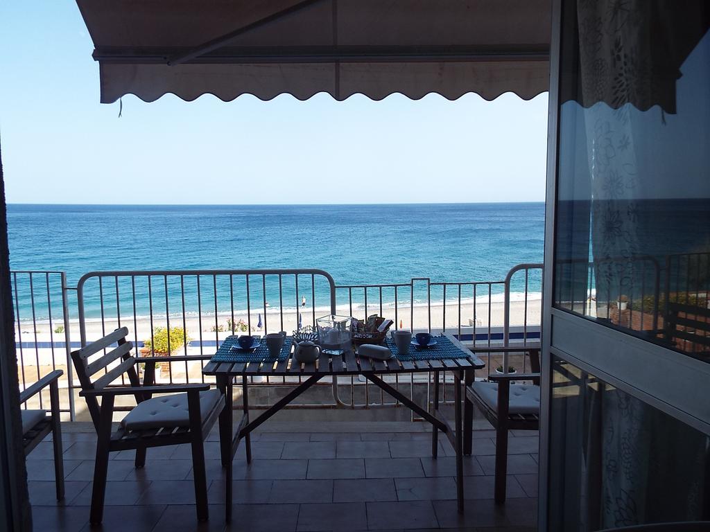 Taormina Holidays Residence Forza dʼAgro Exteriör bild