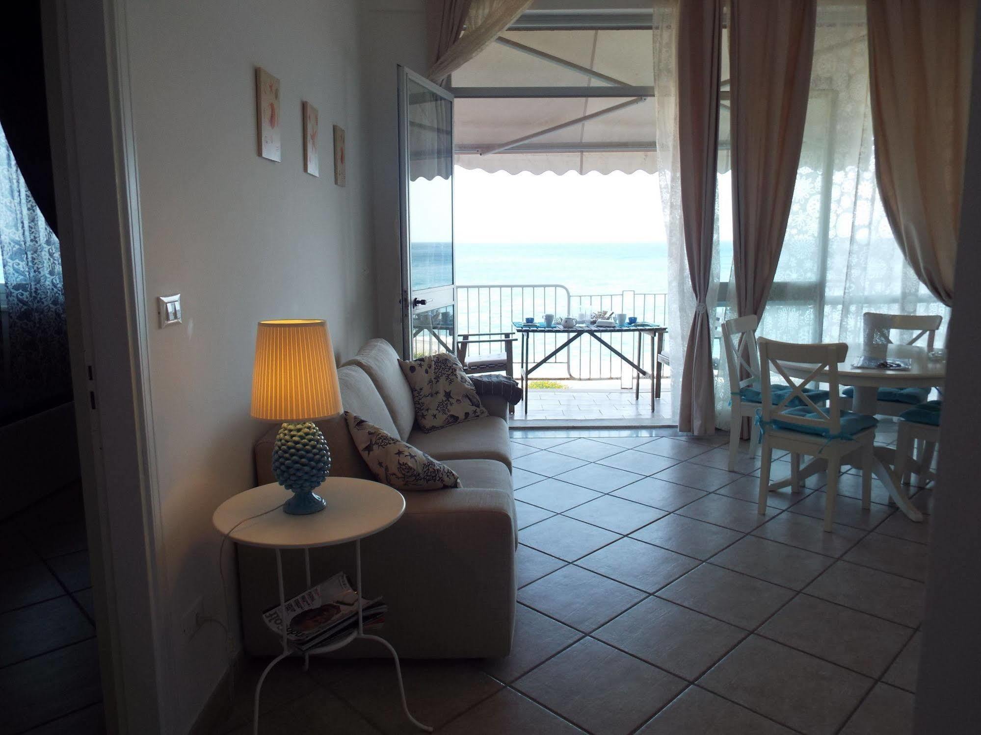 Taormina Holidays Residence Forza dʼAgro Exteriör bild